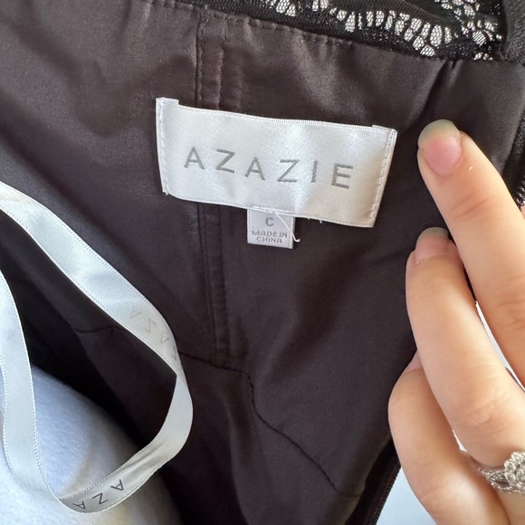 Azazie Demi Black A-Line Lace One Shoulder Chiffon Dress Womens M C Bridesmaid - Picture 4 of 5